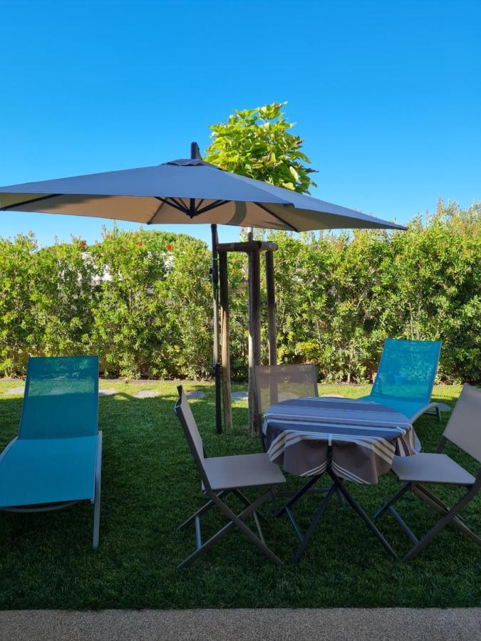 Chambres d'hôtes B&B La Bergeronnette avec piscine couverte chauffée Bizanet Exterior foto